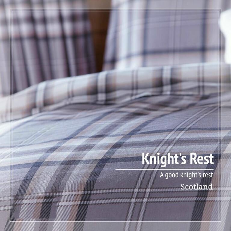 Knight'S Rest Guest House Airdrie Ruang foto